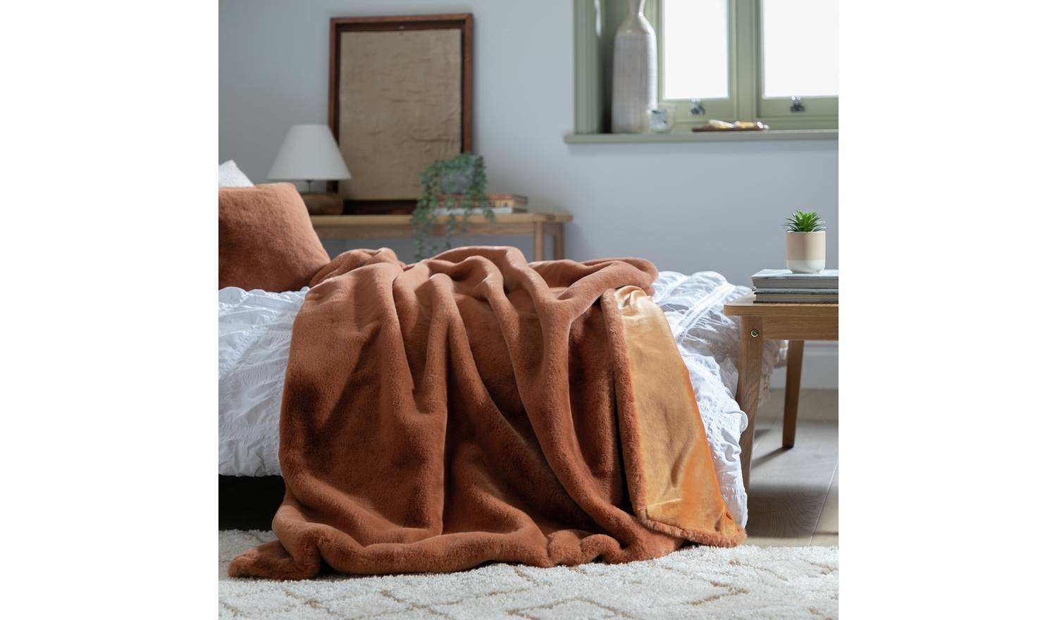 Habitat Faux Fur Throw - Cinnamon - 125x150cm