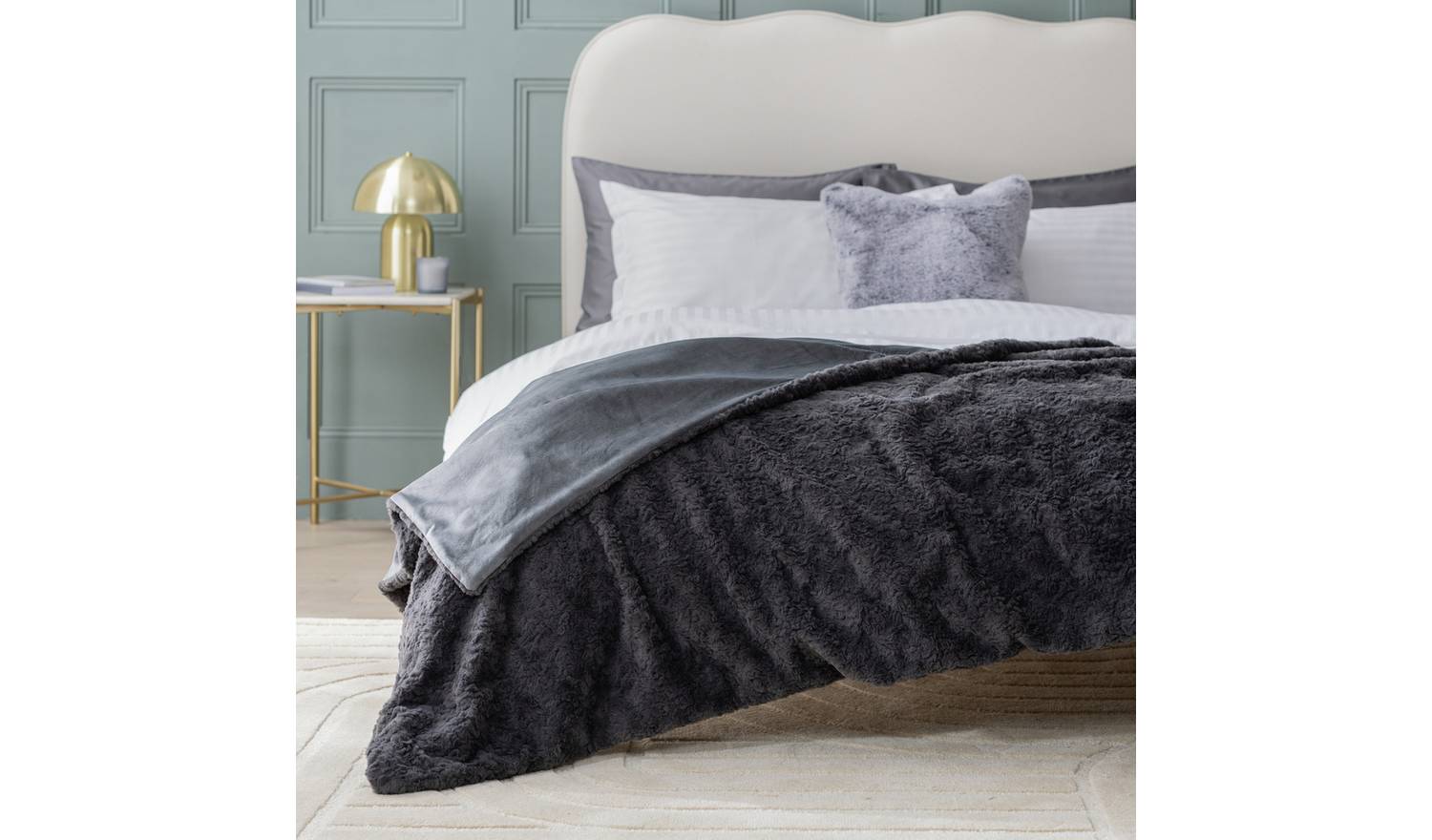 Habitat Faux Fur Textured Throw - Charcoal - 125x150cm