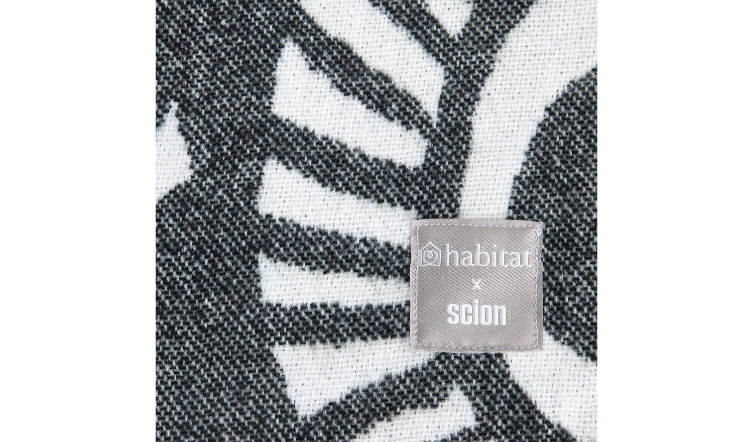 Habitat x Scion Kukkia Throw - Black - 150x200cm