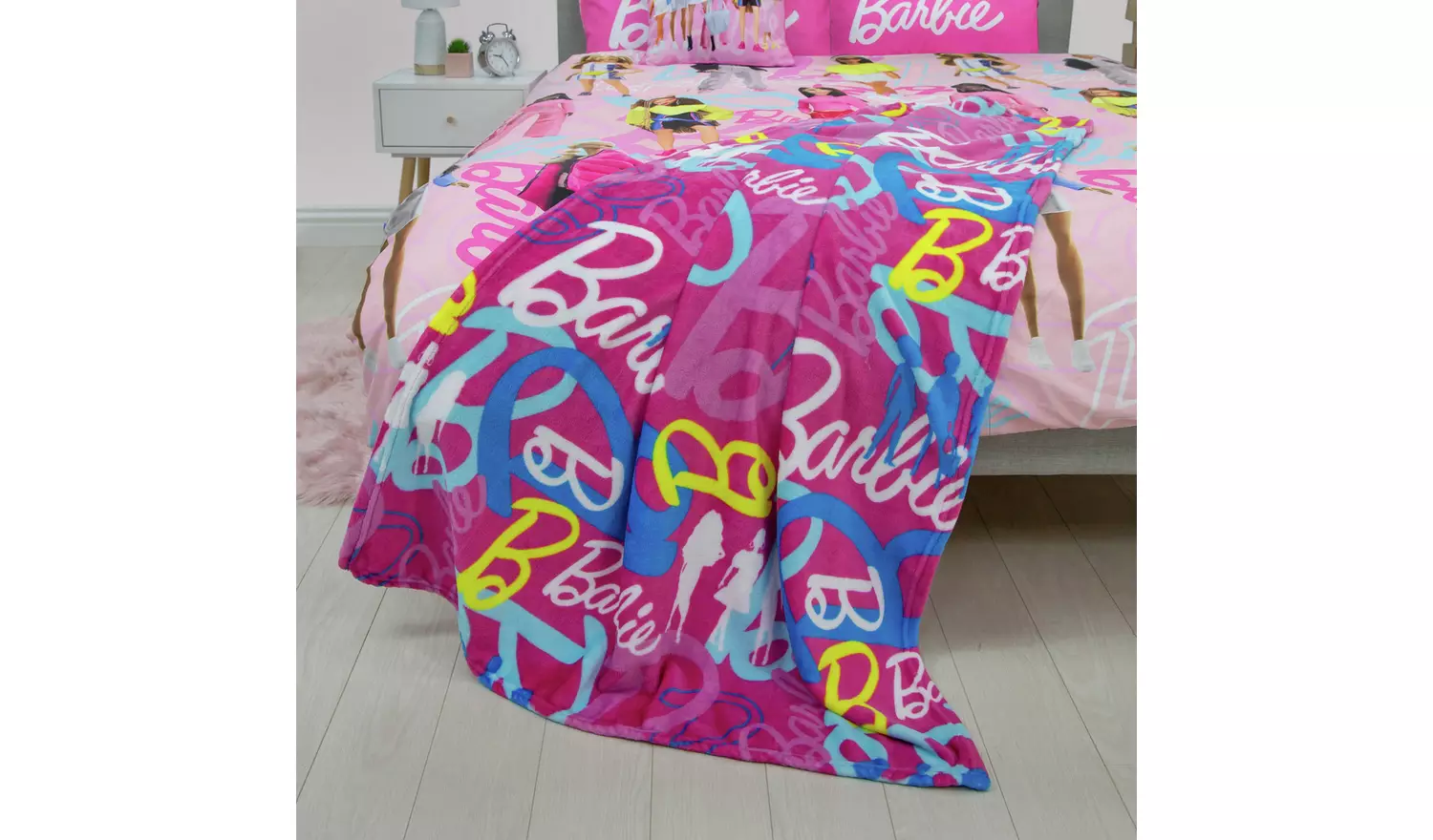 Barbie Fleece Throw - Pink - 100x150cm