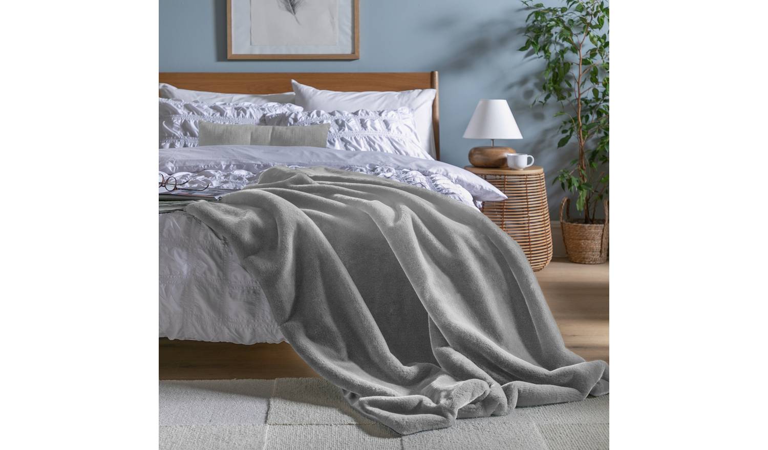 Habitat Faux Fur Throw - Dove Grey - 125x150cm