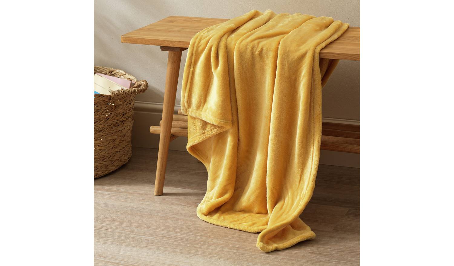 Argos Home Super Soft Fleece Throw - 125x150cm - Mustard