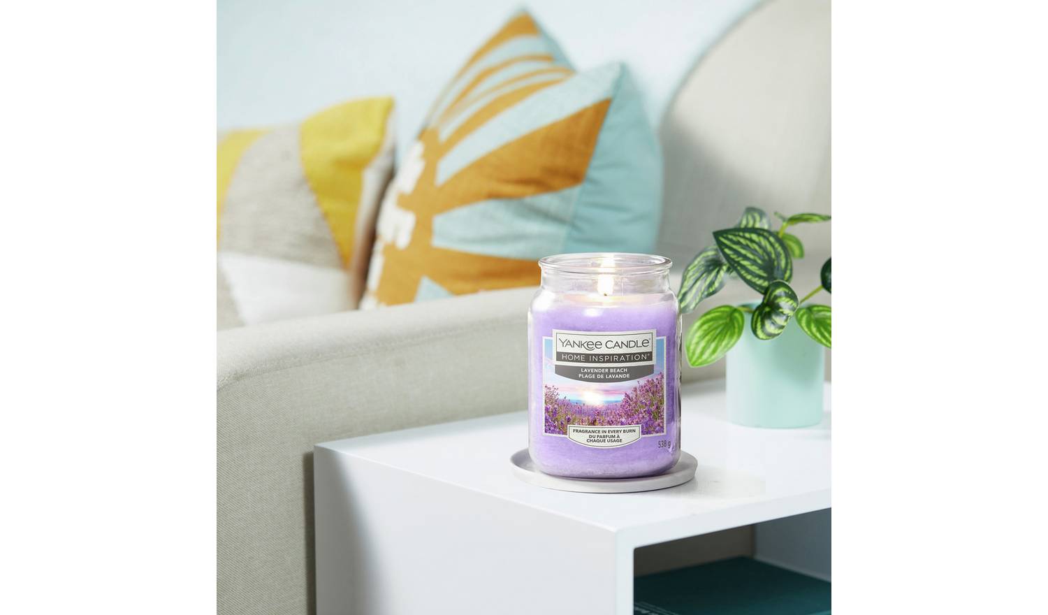 Yankee Home Inspiration Medium Jar Candle - Lavender Beach