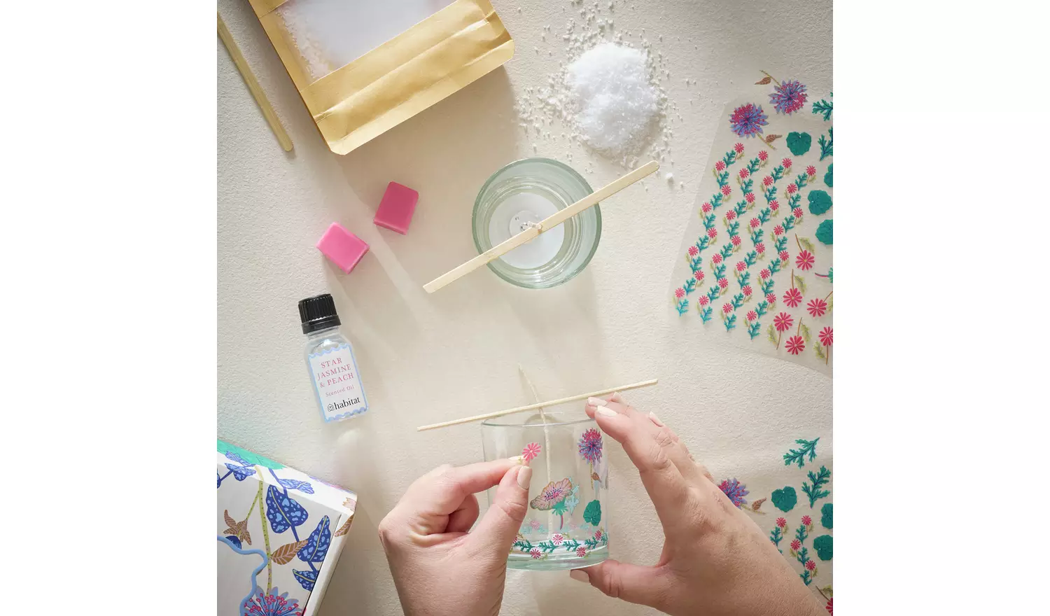 Habitat Candle Making Set - Star Jasmine and Peach