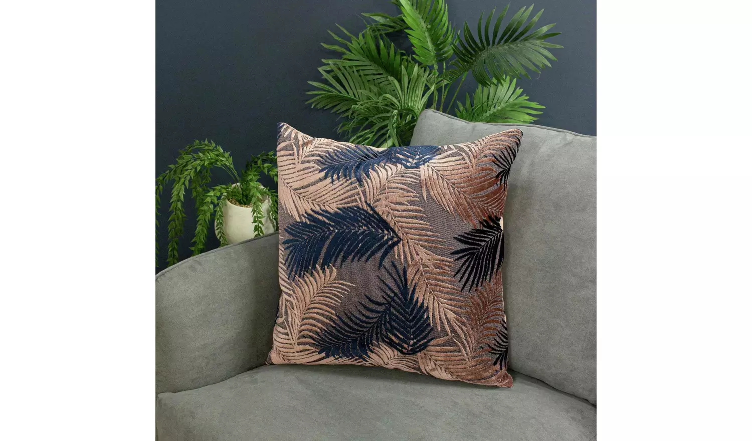 Paoletti Palm Grove Cushion - Blush - 50x50cm