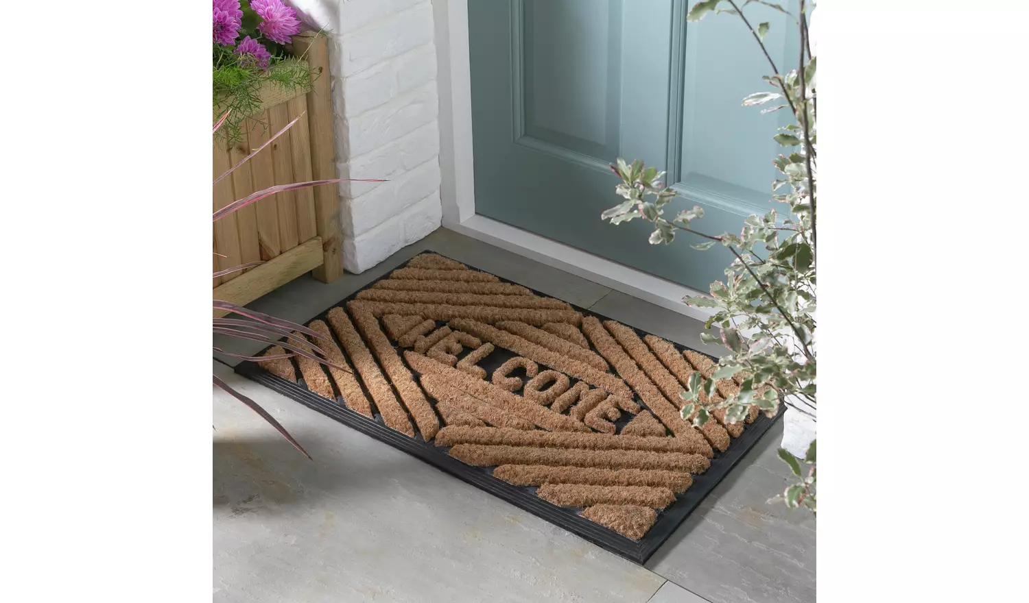 Argos Home Welcome Natural & Black Short Pile Doormat