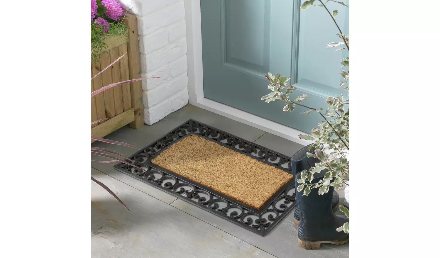 Argos Home Traditional Black & Natural Short Pile Doormat