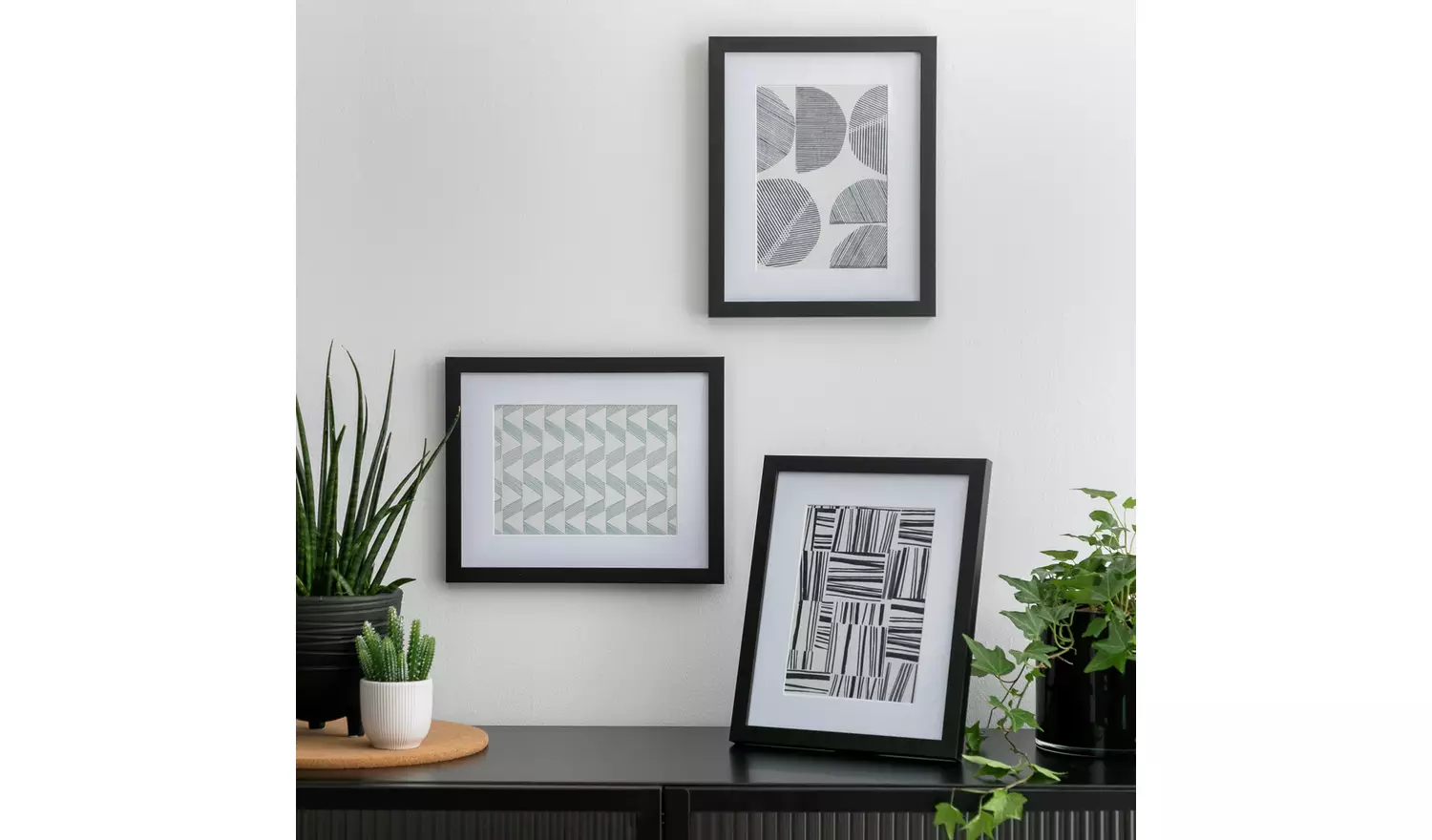 Habitat 3 Pack Black Wooden Picture Frames - 5x7"