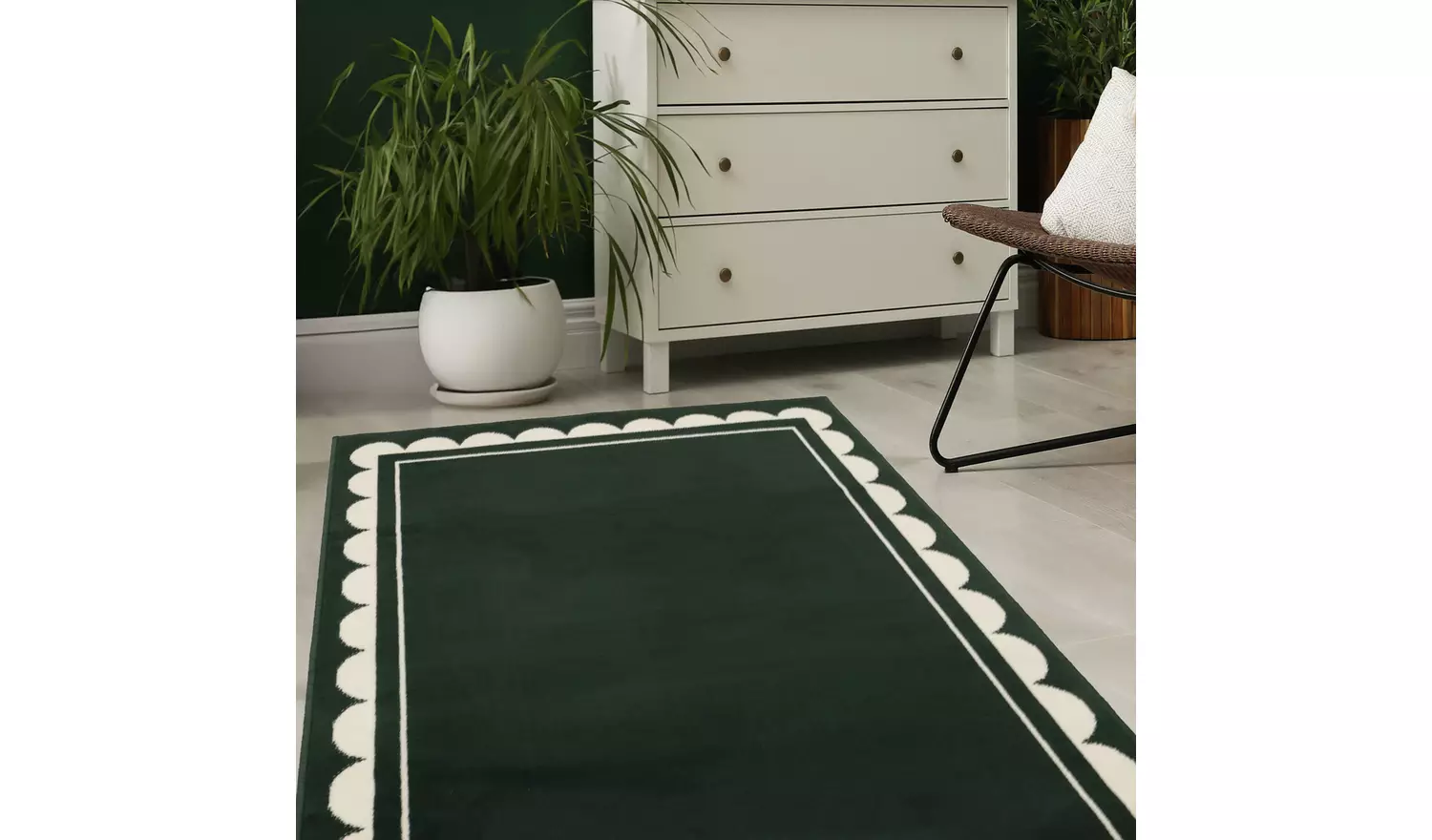 Homemaker Maestro Scallop Green Cut Pile Rug - 230x160cm