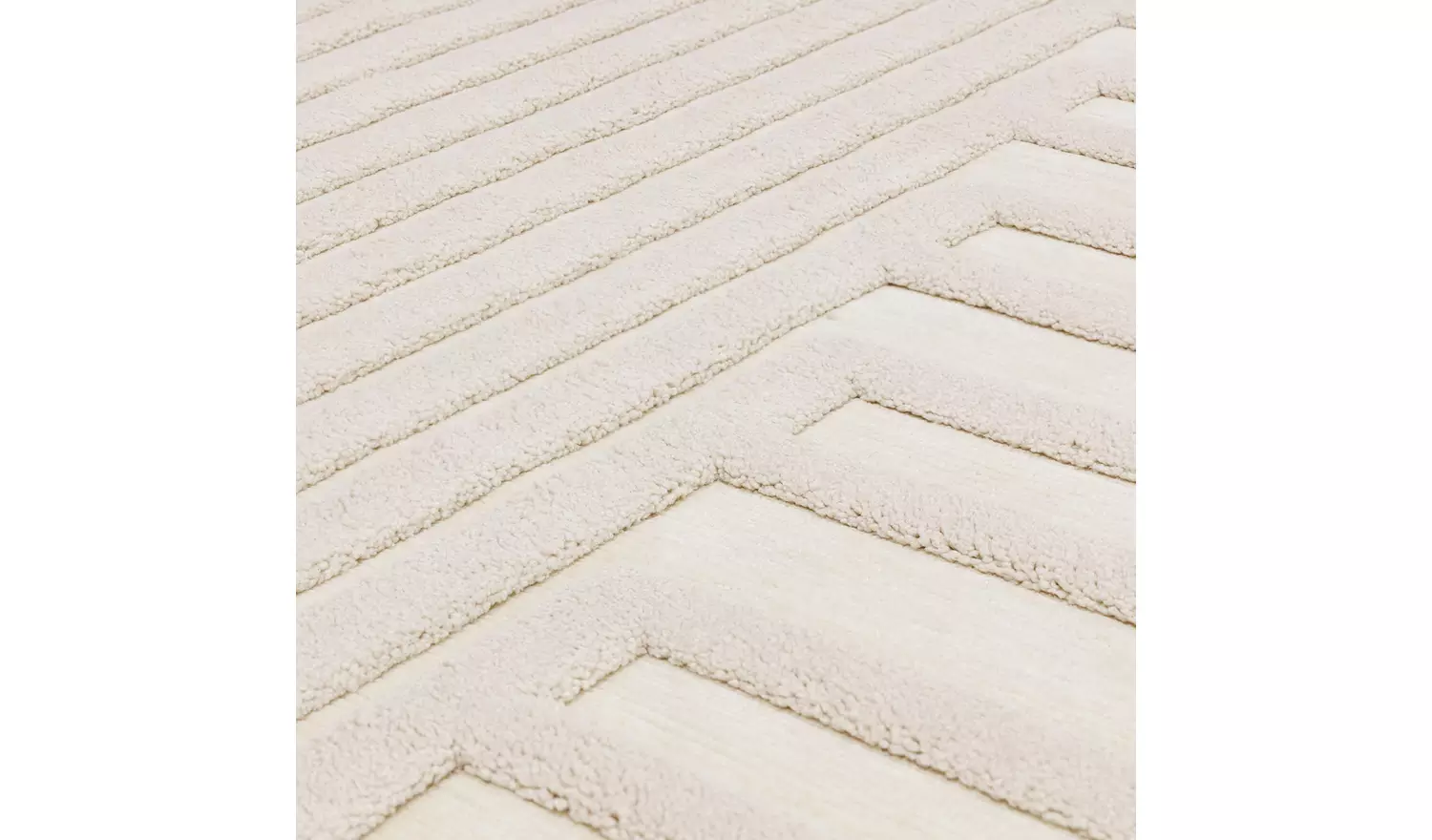 Asiatic Valley Ivory Cut Pile Rug - 170x120cm