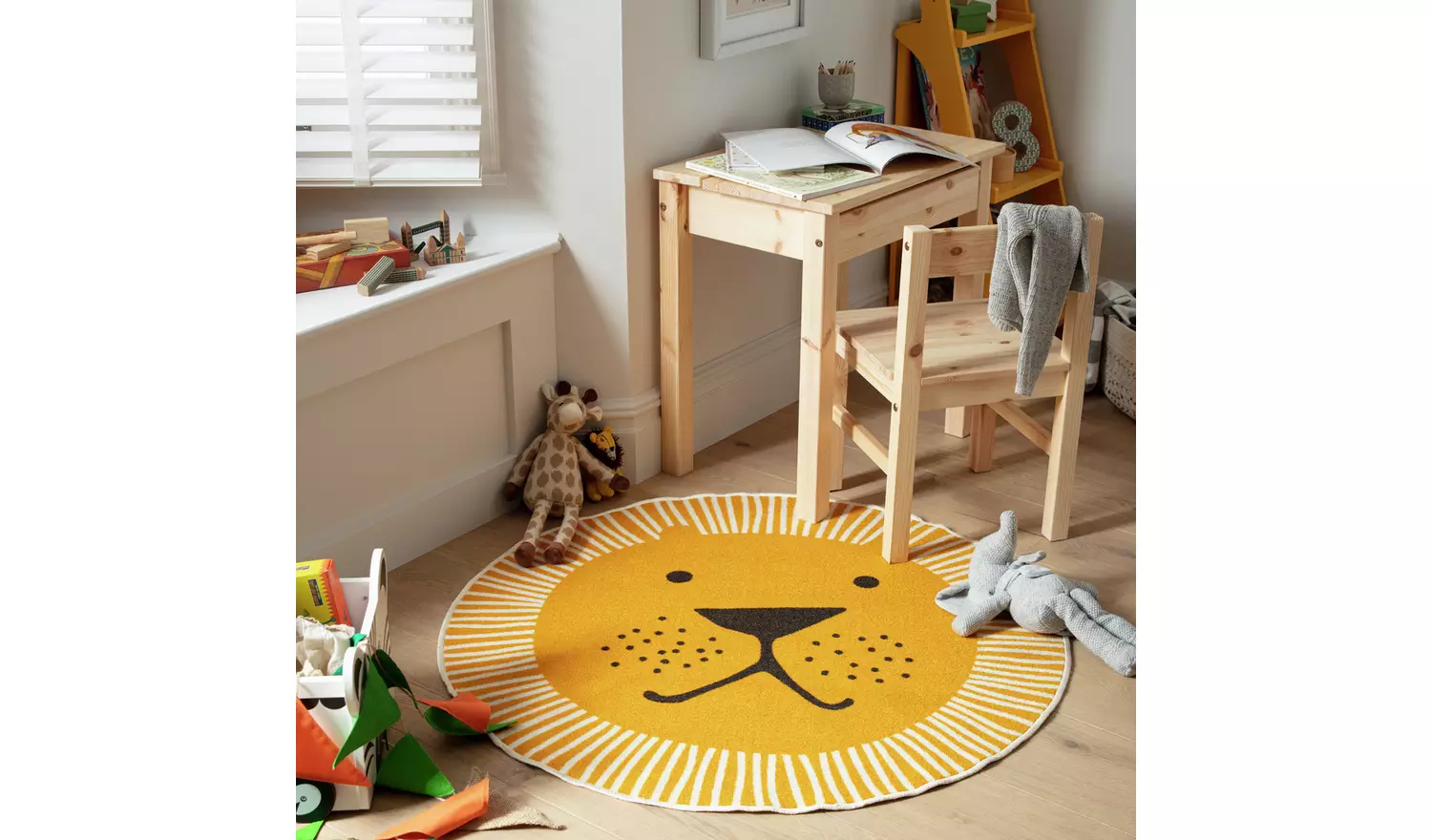 Habitat Kids Lion Face Round Yellow Short Pile Rug - 100cm