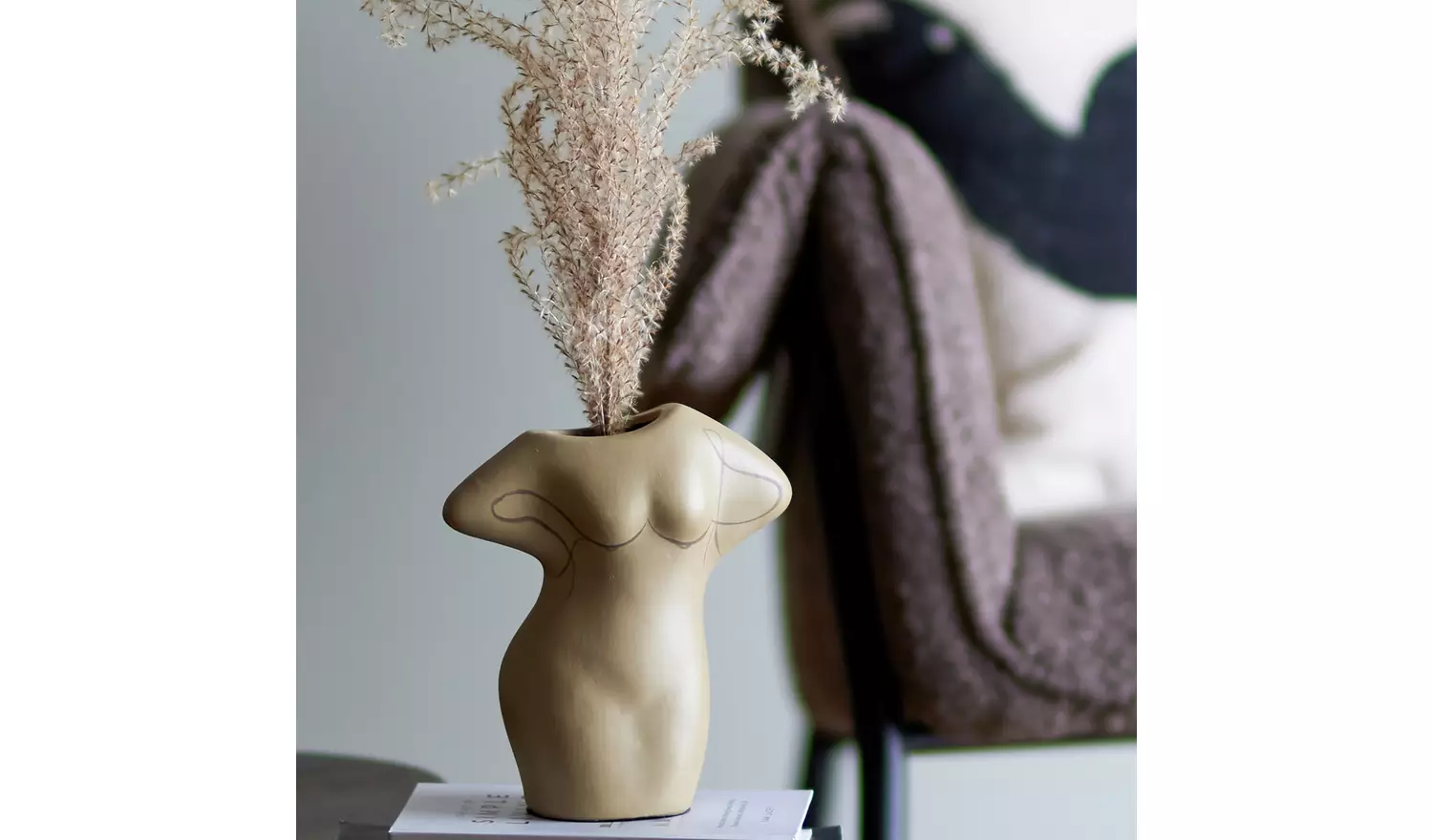 Bloomingville Terracotta Body Shaped Vase - Natural