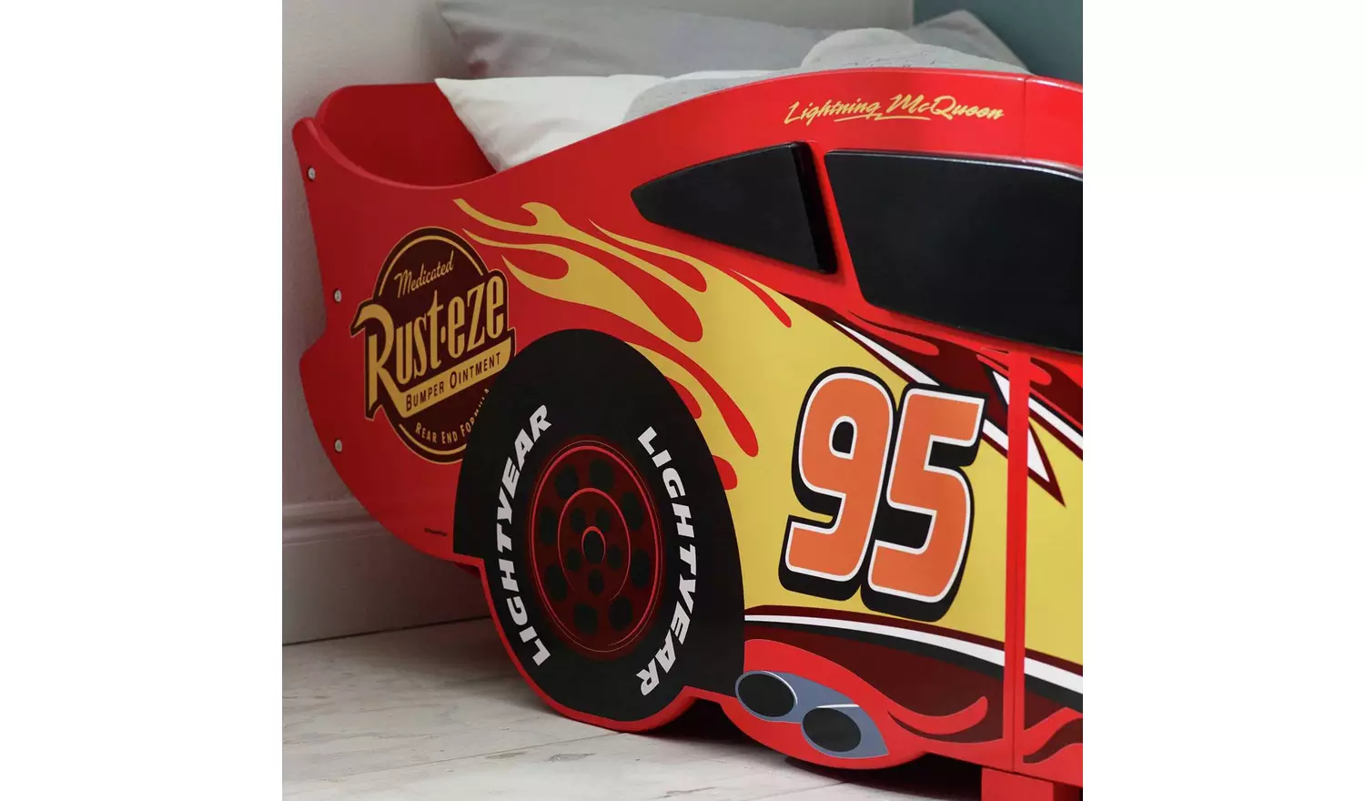 Disney Lightning McQueen Toddler Bed - Red