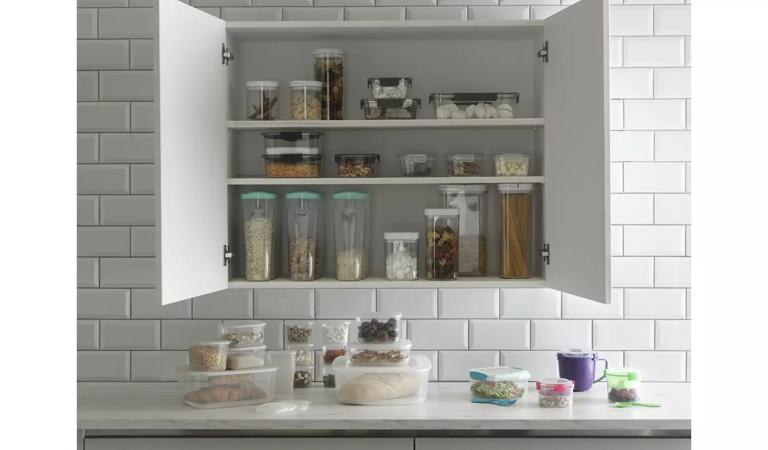 Argos Home Pack of 3 900ml Klip Lock Storage Set