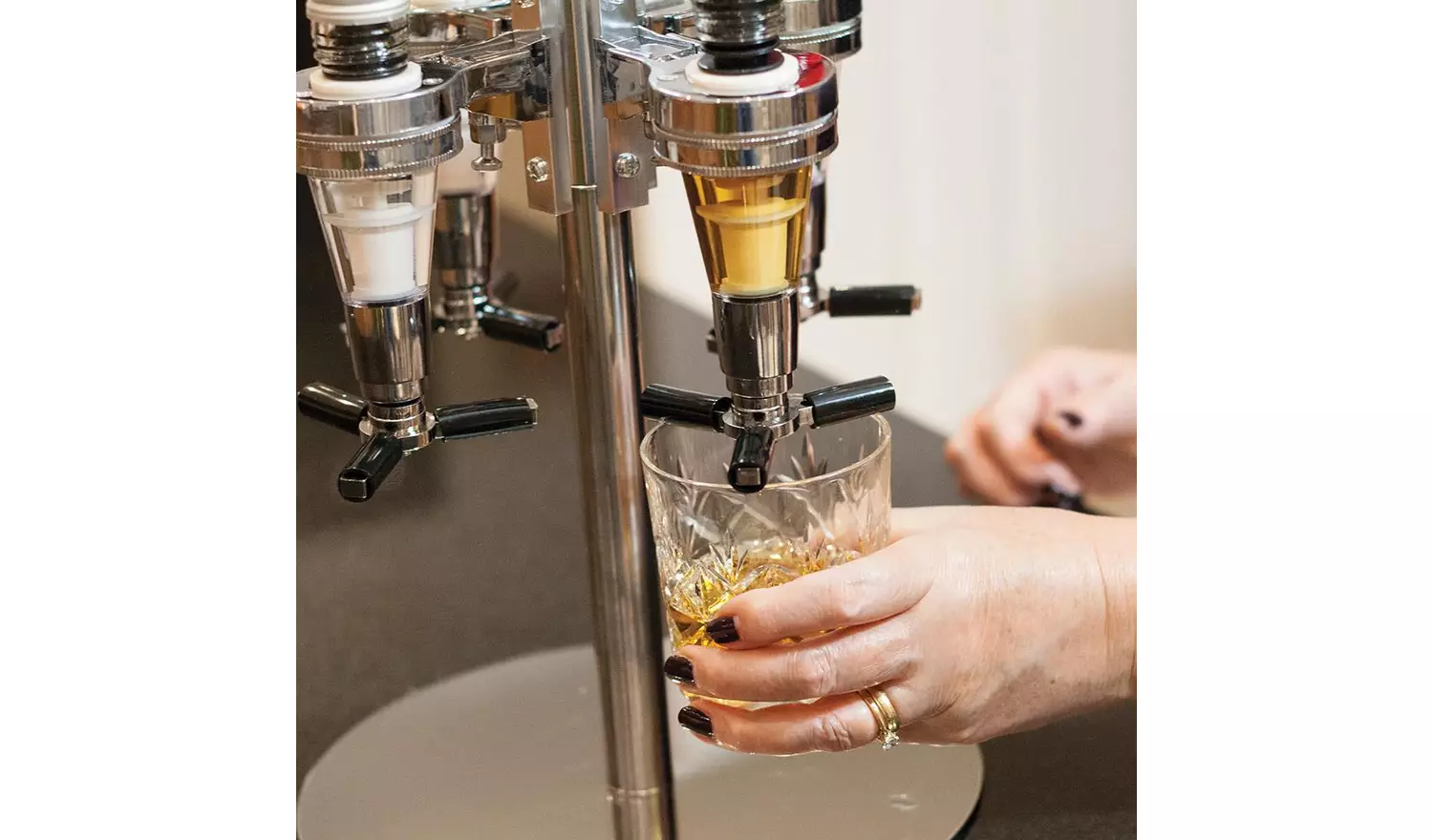 Menkind Four Bottle Bar Optic Drinks Dispenser