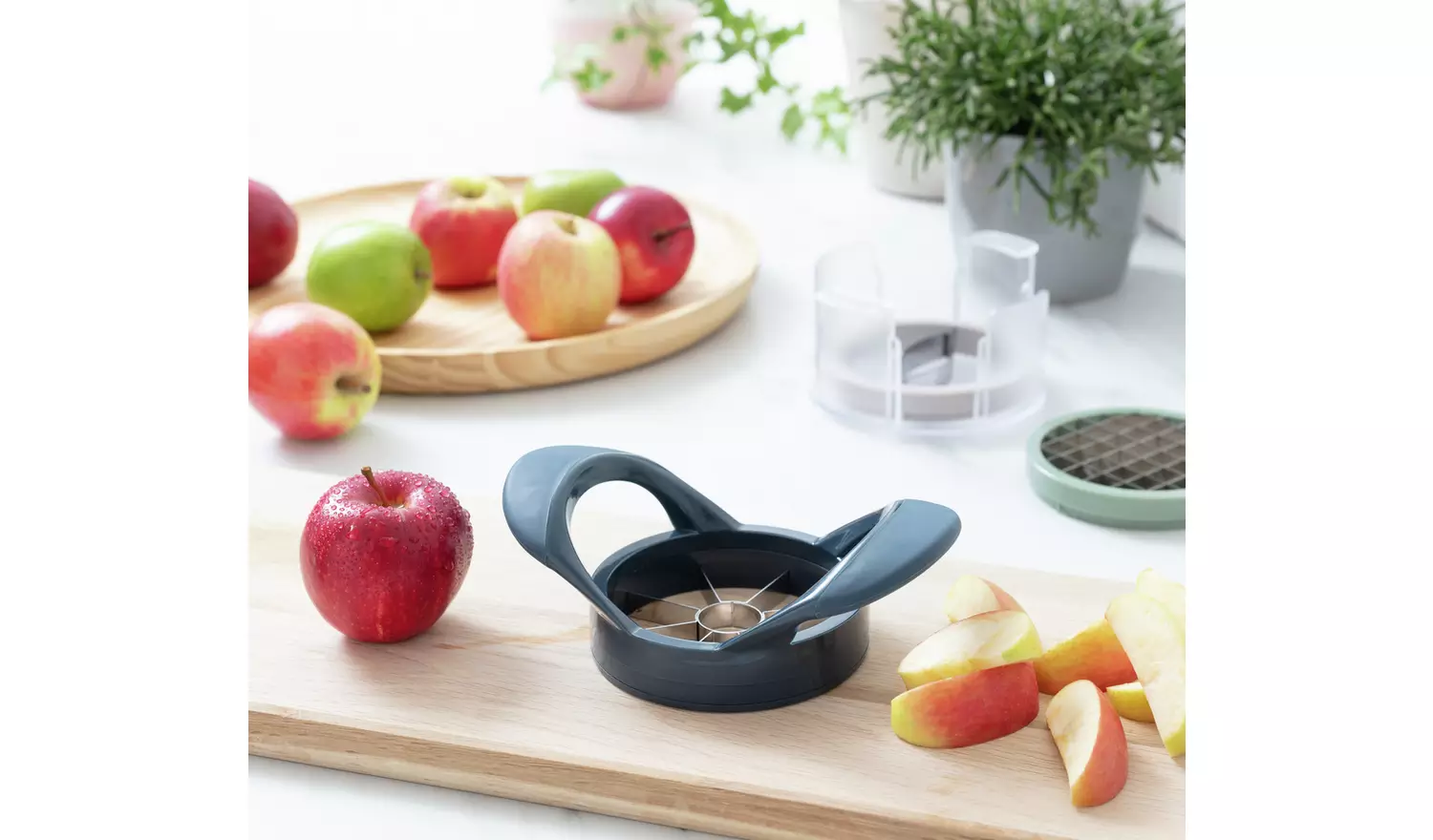 Habitat 3 in 1 Fruit and Vegetable Cutter