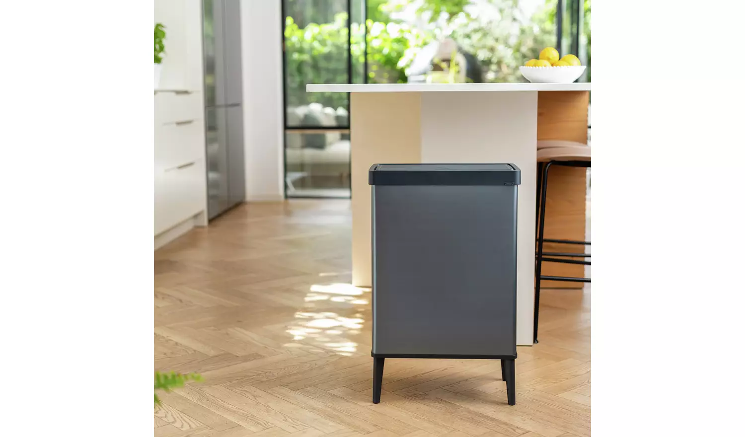 Curver Verto 54 Litre Touch Top Kitchen Bin – Blue