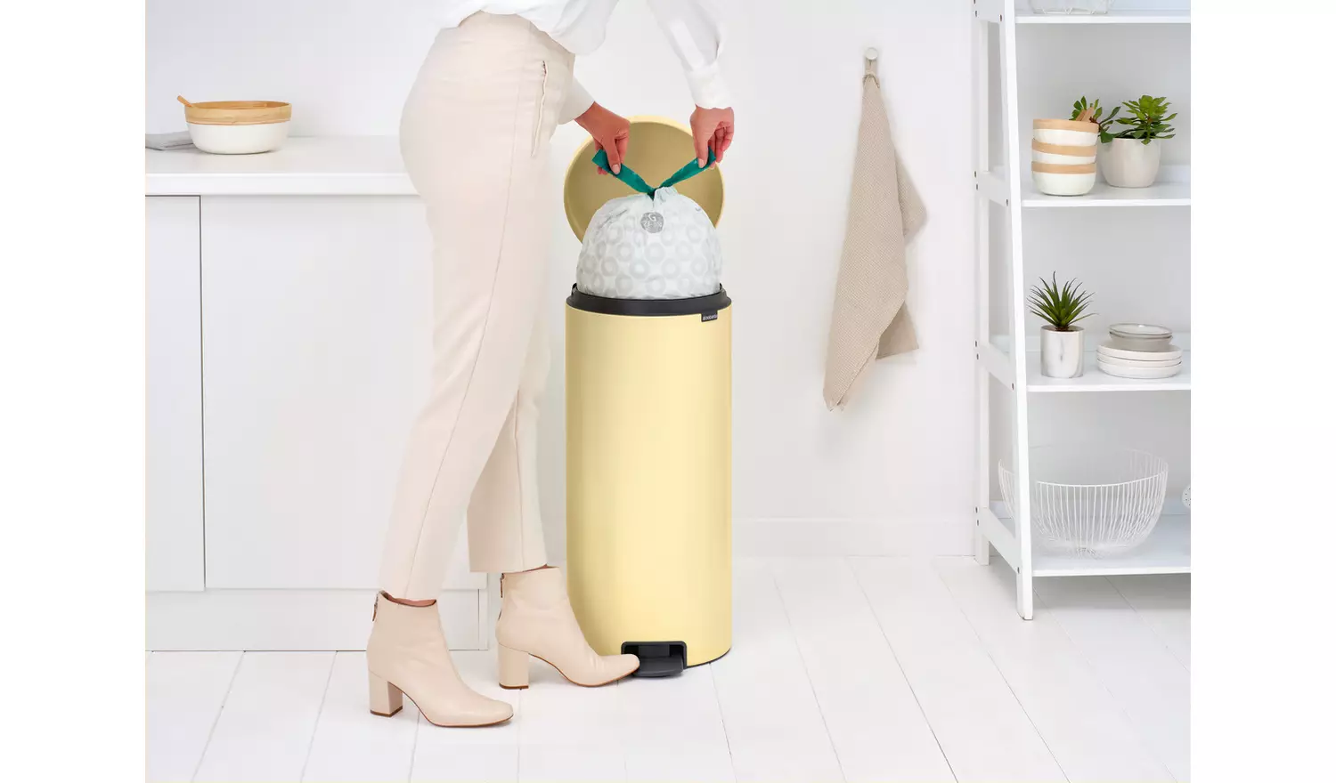 Brabantia 30 Litre New Icon Pedal Bin - Mellow Yellow