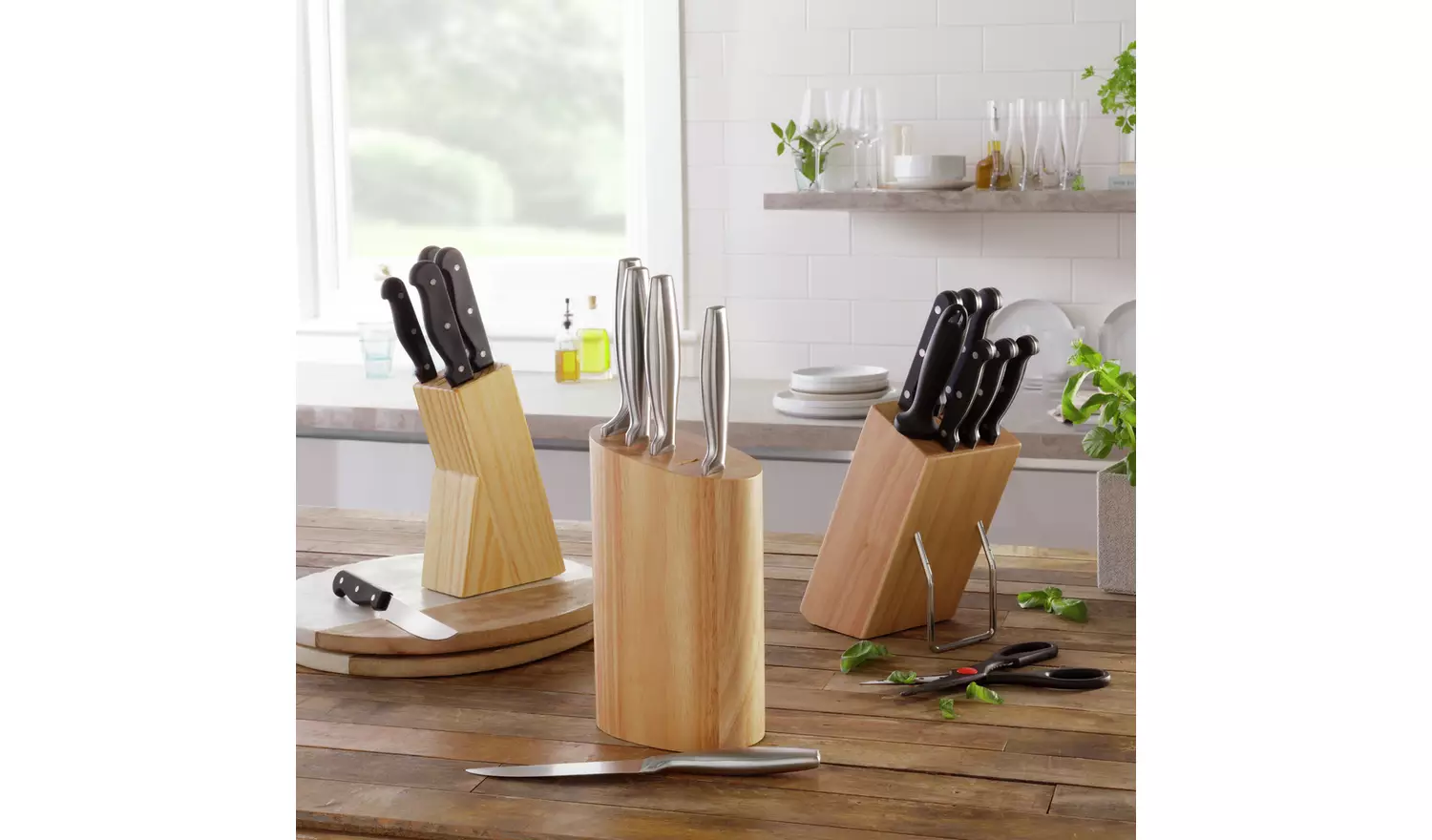 Home Essentials 5 Piece Knife Set with Wooden Knife Block