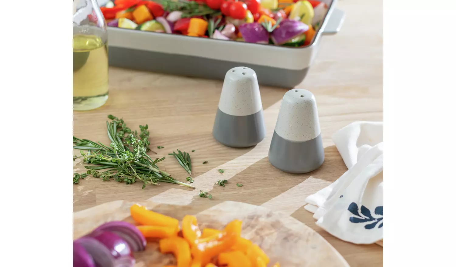 Habitat Speckle Salt and Pepper Shaker Set