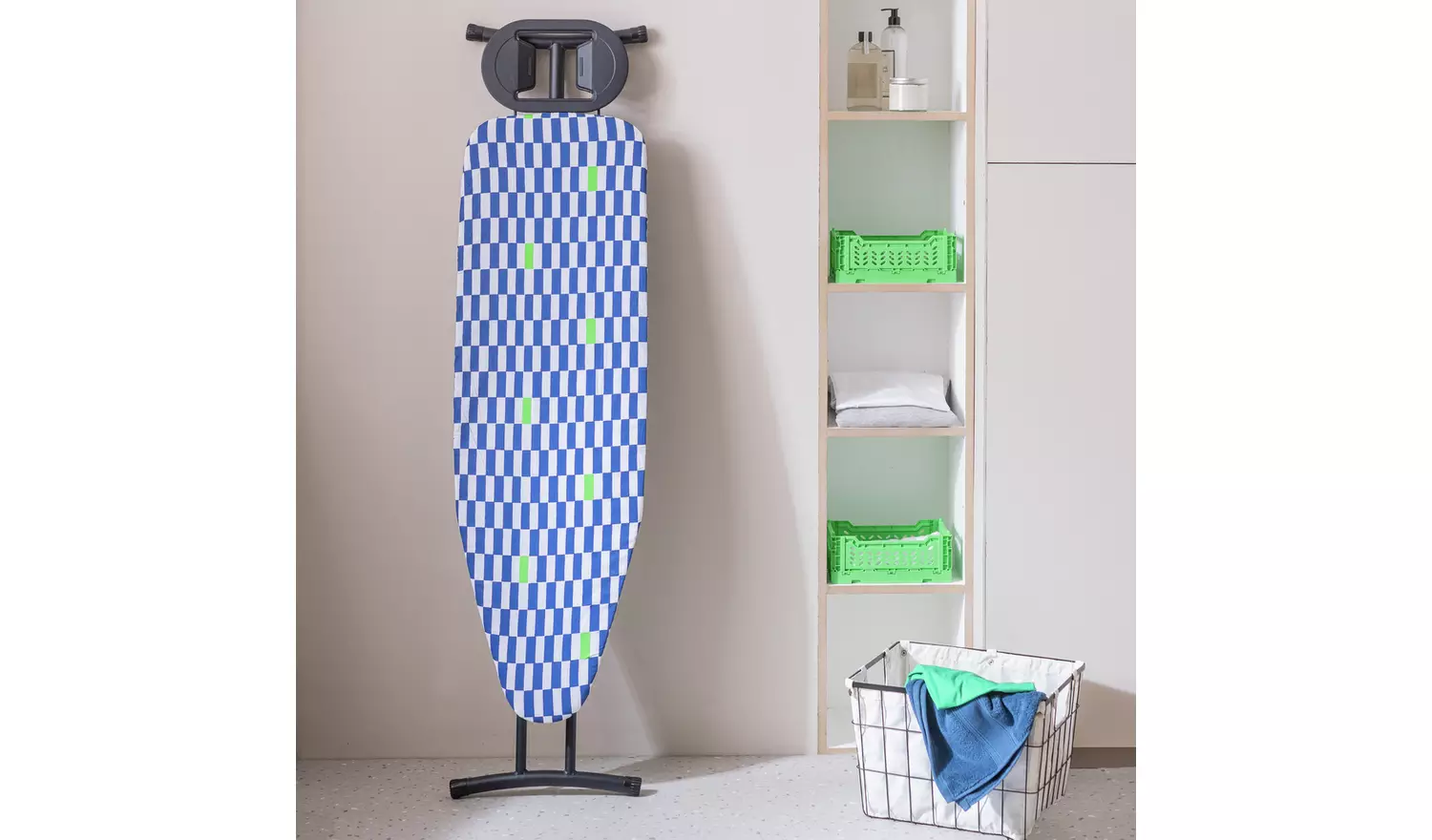 Habitat Large 124 x 38cm Ironing Board -Mid Century Bar Tile