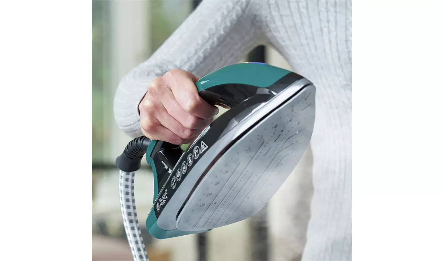 Russell Hobbs Quiet Super Steam Generator Iron 24450