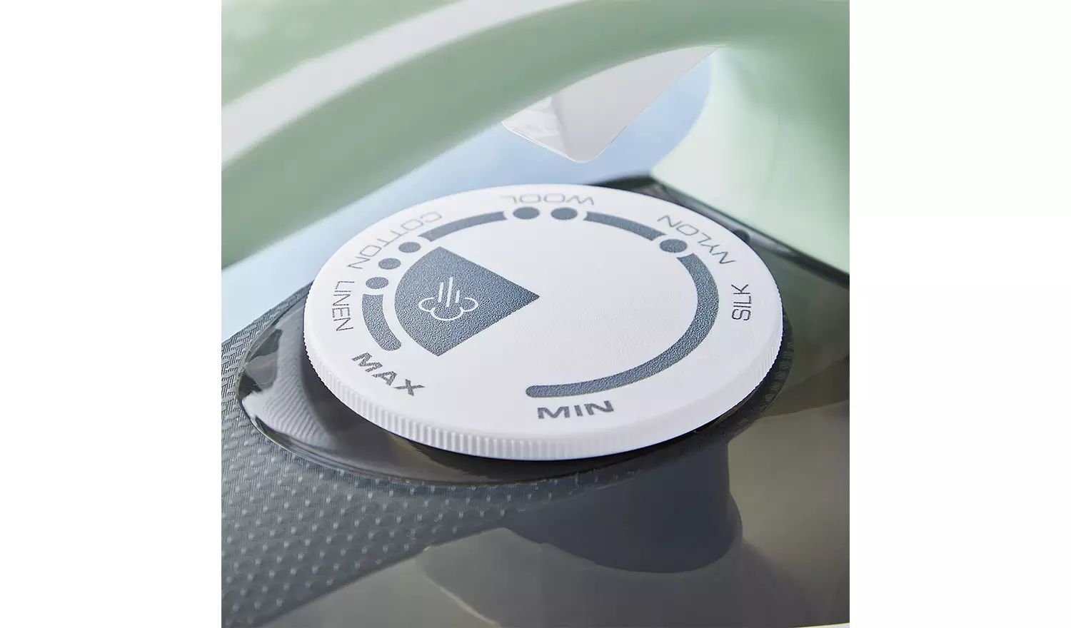 Morphy Richards Steam Flow Turbo Steam Iron 302010