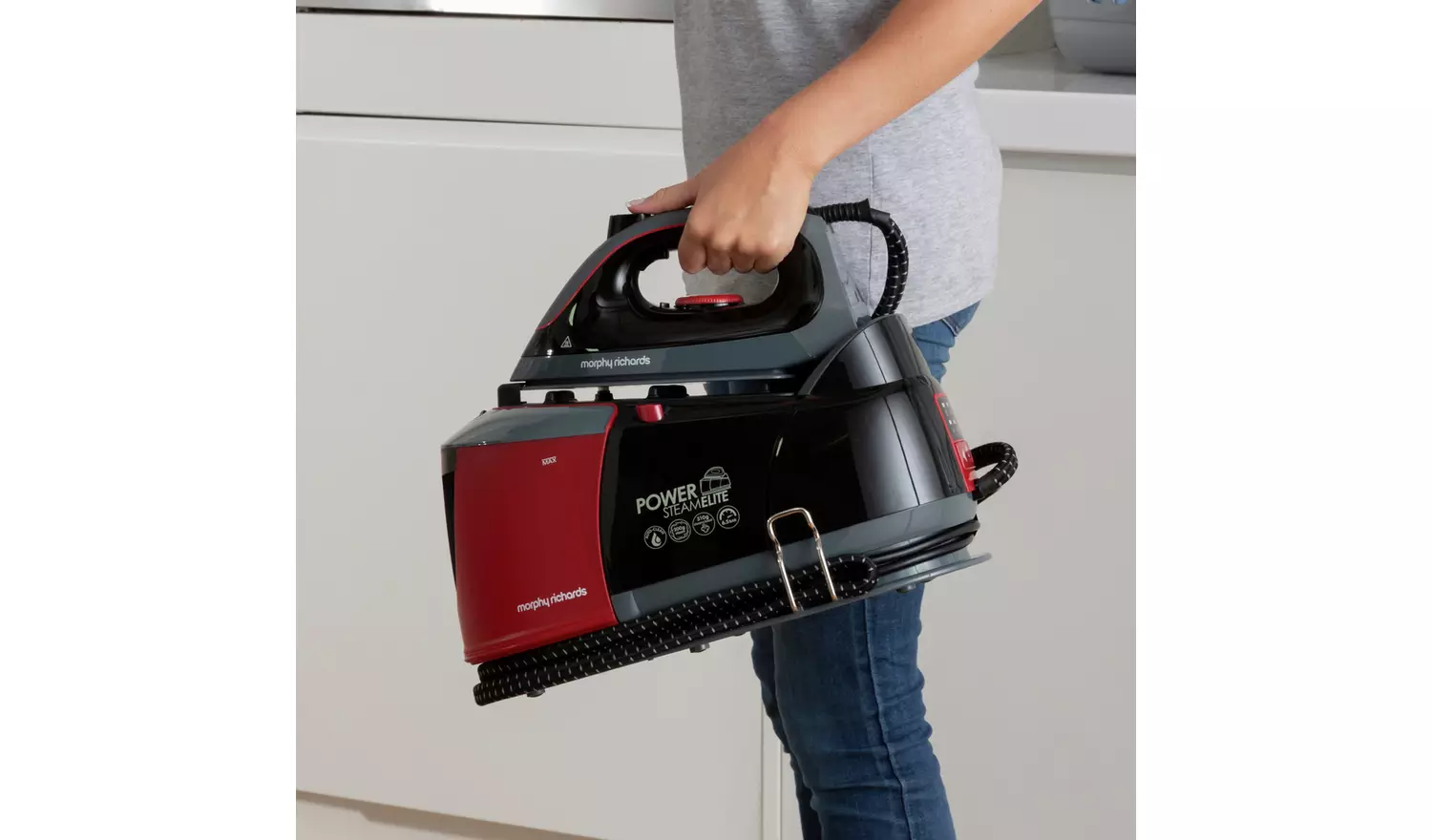 Morphy Richards 332013 Steam Generator Iron with Autoclean