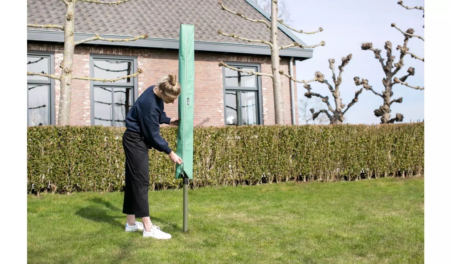 Brabantia 60m Lift-O-Matic Washing Line with Ground Spike