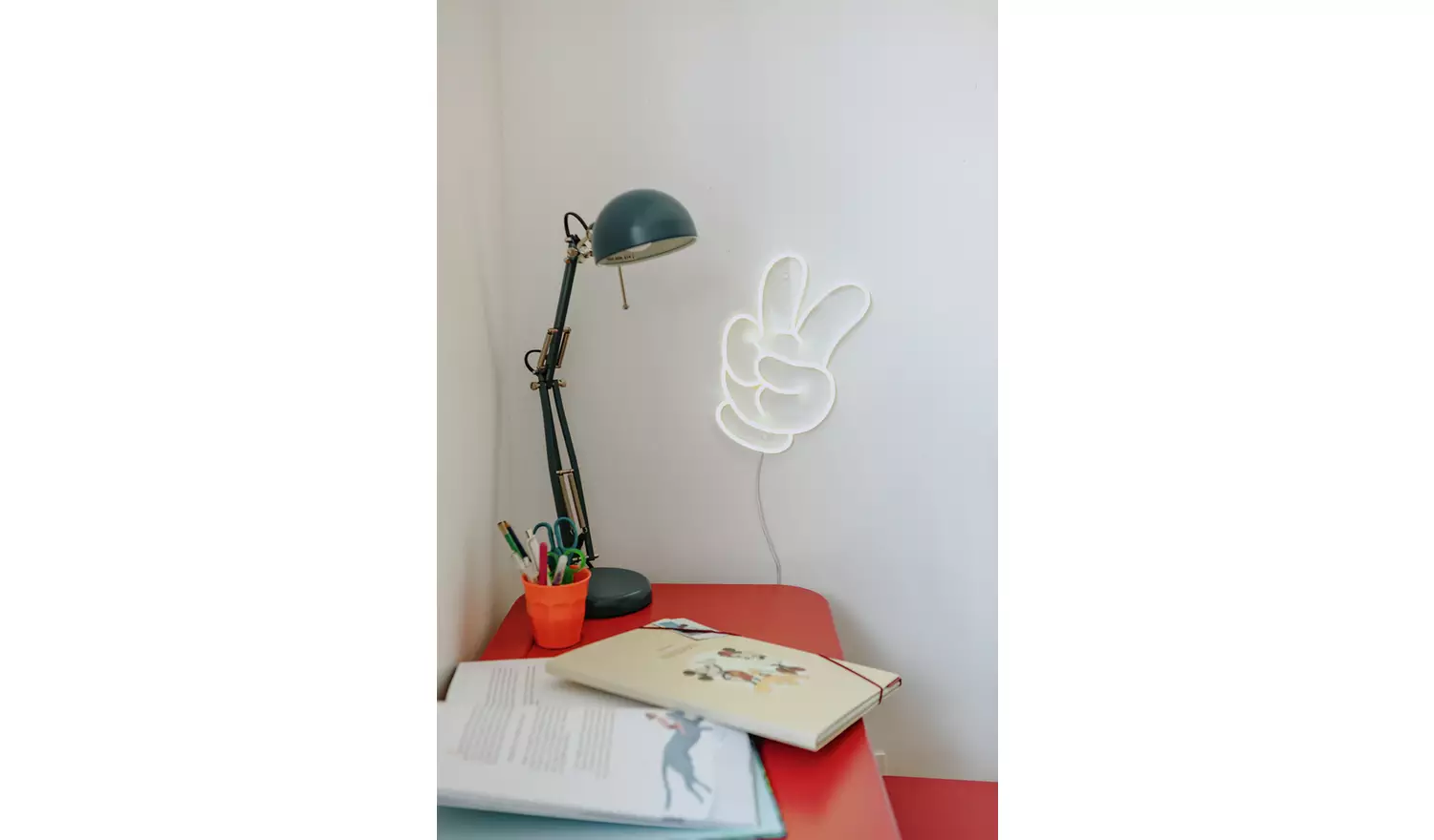 Yellowpop Disney Glove Peace LED Neon Effect Light