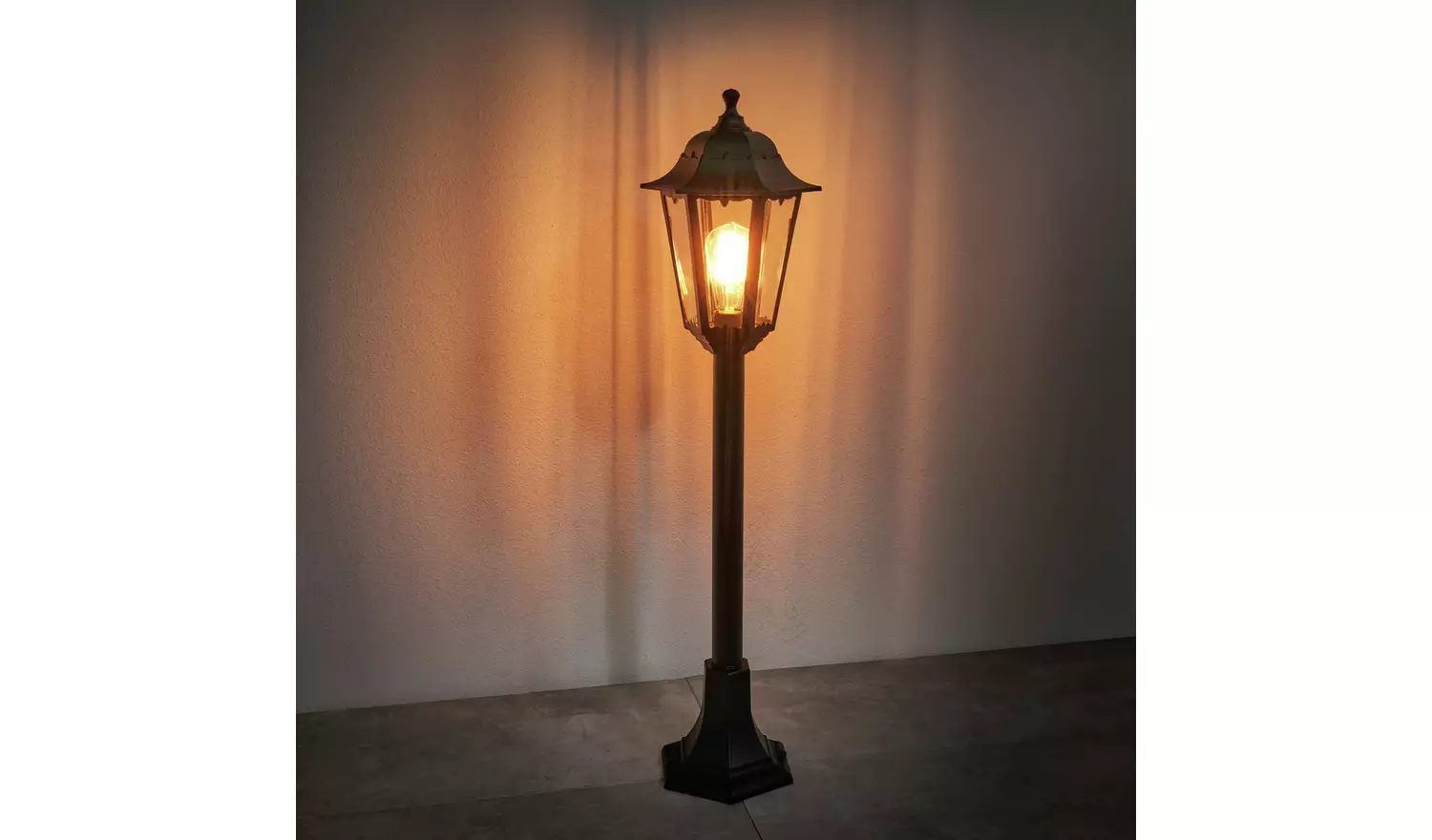 Coast 42W Adjustable 6 Panel Lantern Post