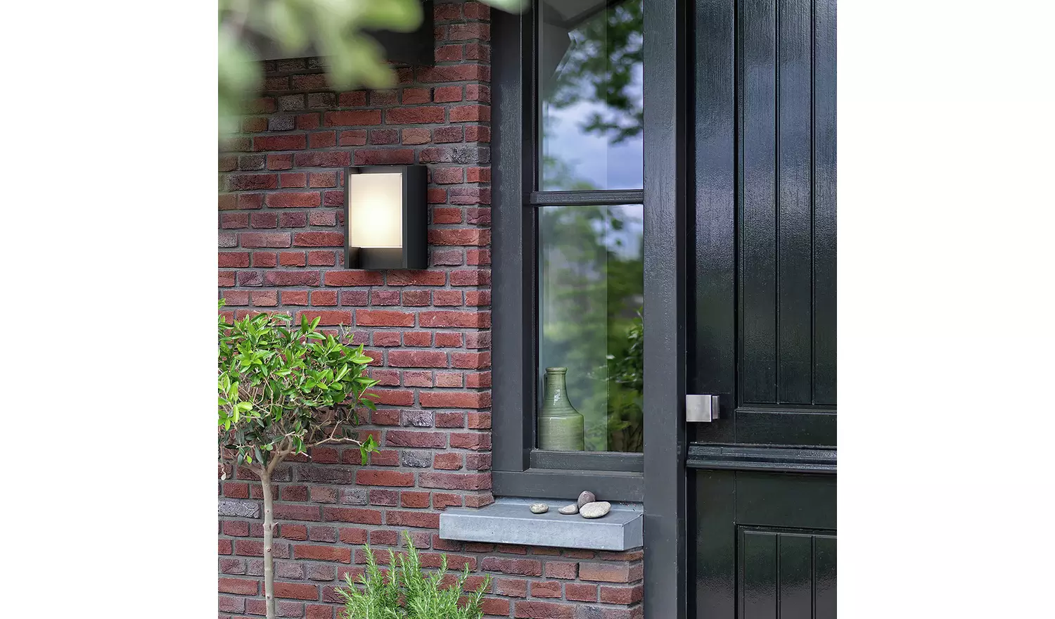 Philips Arbour LED Outdoor Wall Light