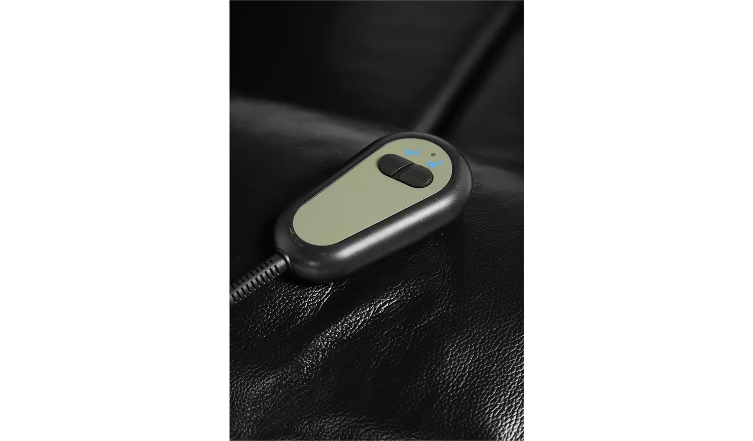 Argos Home Paolo Leather Mix Rise & Recline Chair - Black