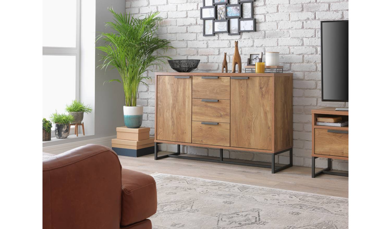 Habitat Nomad 2 Door 3 Drawer Sideboard - Natural