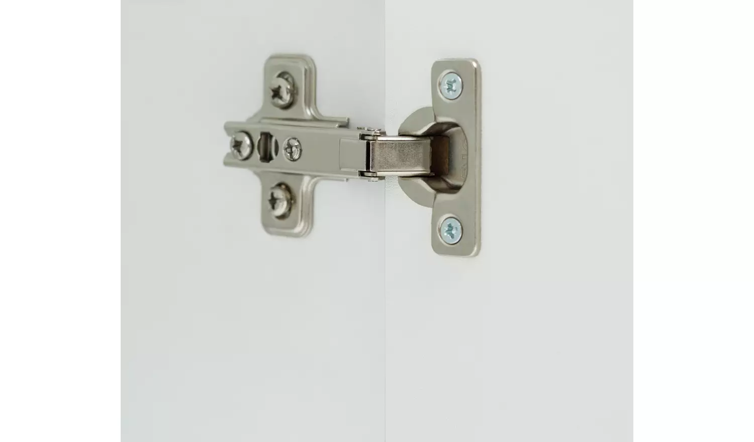 Argos Home Hayward 2 Door TV Unit - White Gloss