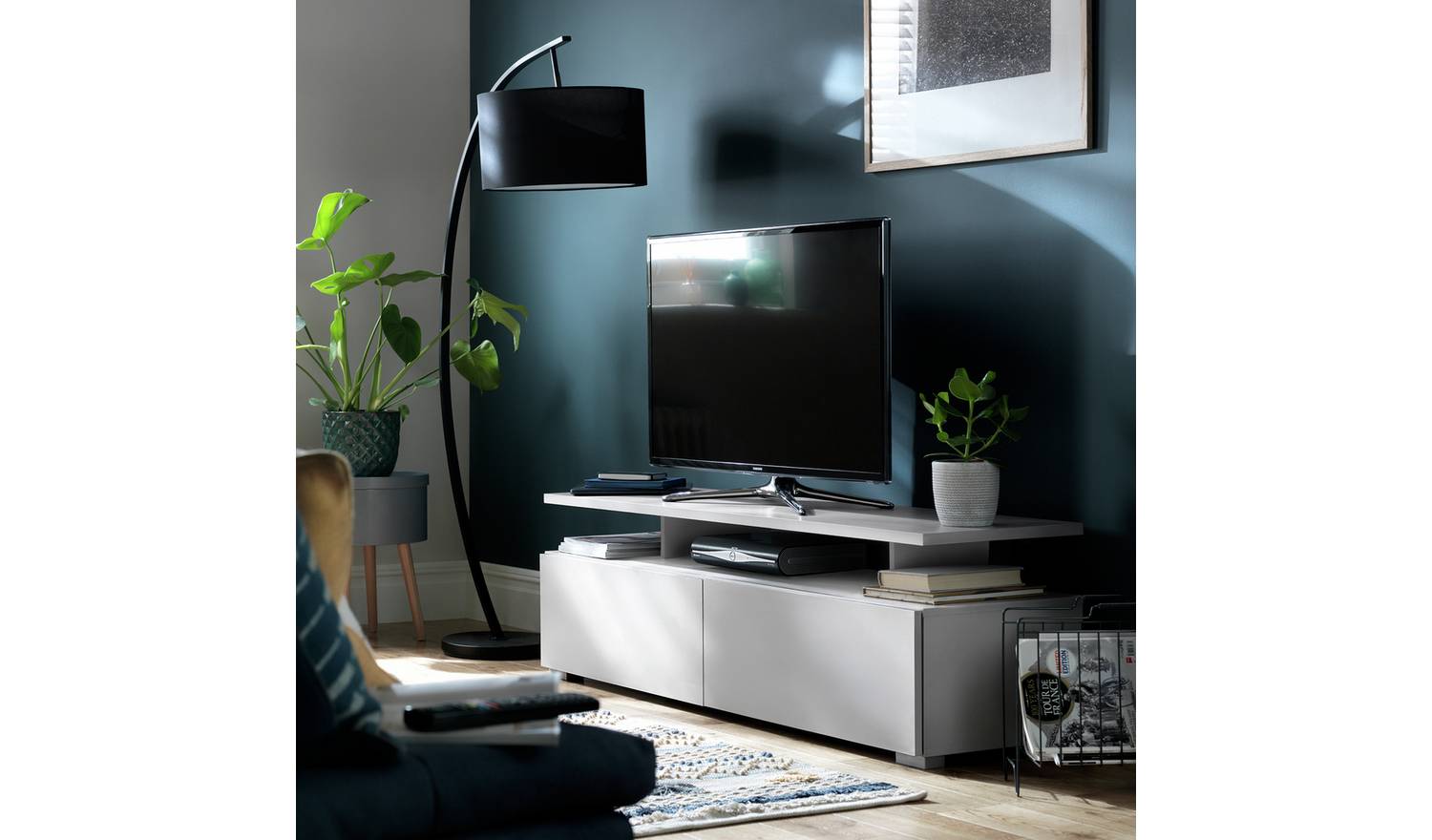 Habitat Floating Top TV Unit - White