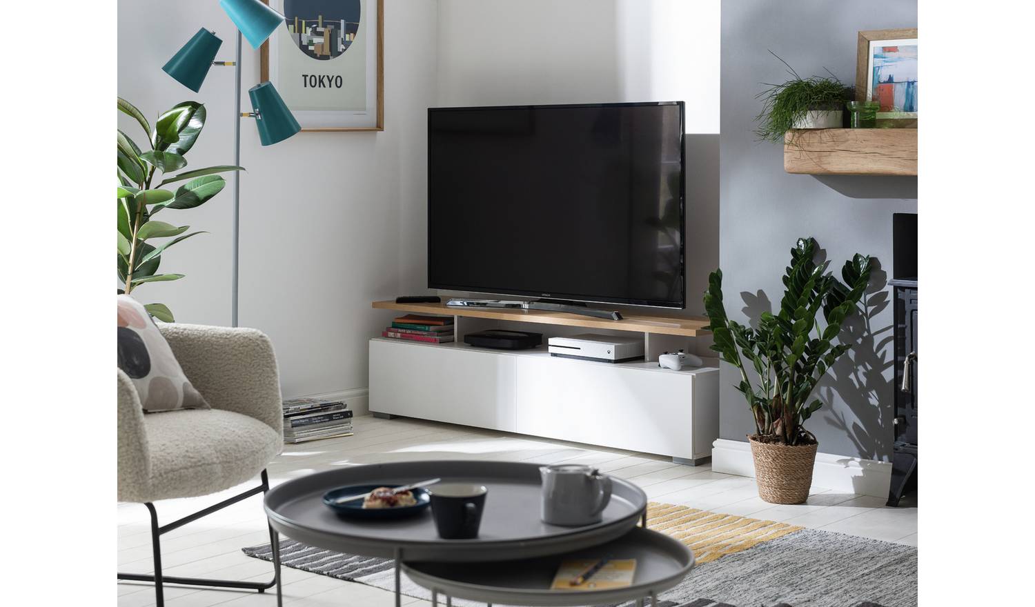 Habitat Floating Top TV Unit - White