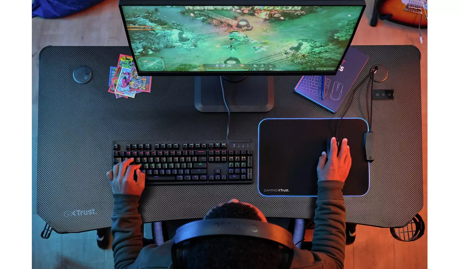 Trust GXT709 Luminus RGB Gaming Desk - Black