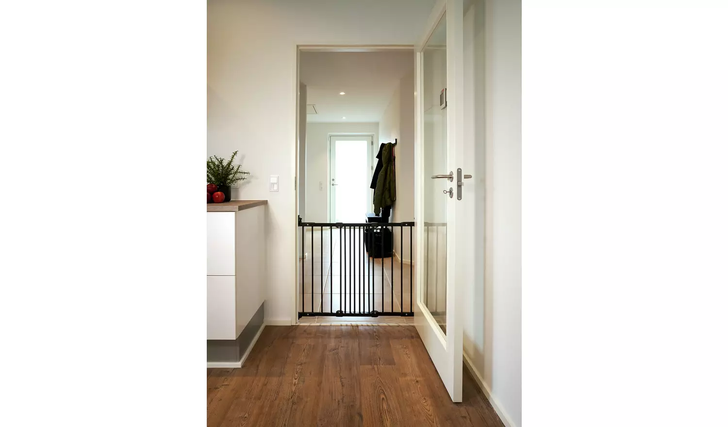 Scandinavian Pet Design Angle Mount Pet Gate