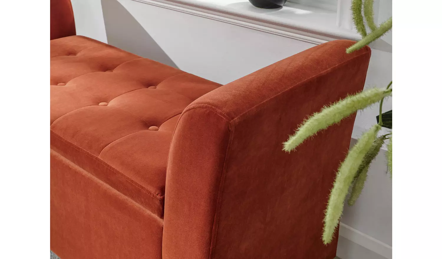 GFW Genoa Window Fabric Seat - Russet