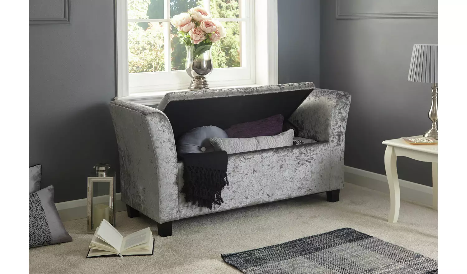 GFW Verona Window Velvet Seat - Grey