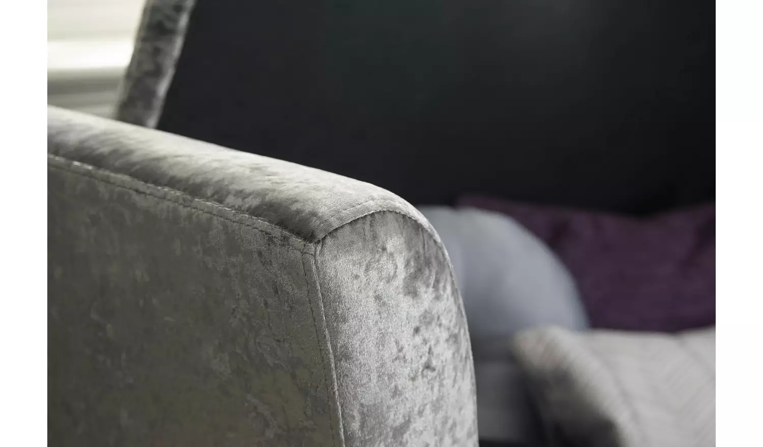 GFW Verona Window Velvet Seat - Grey