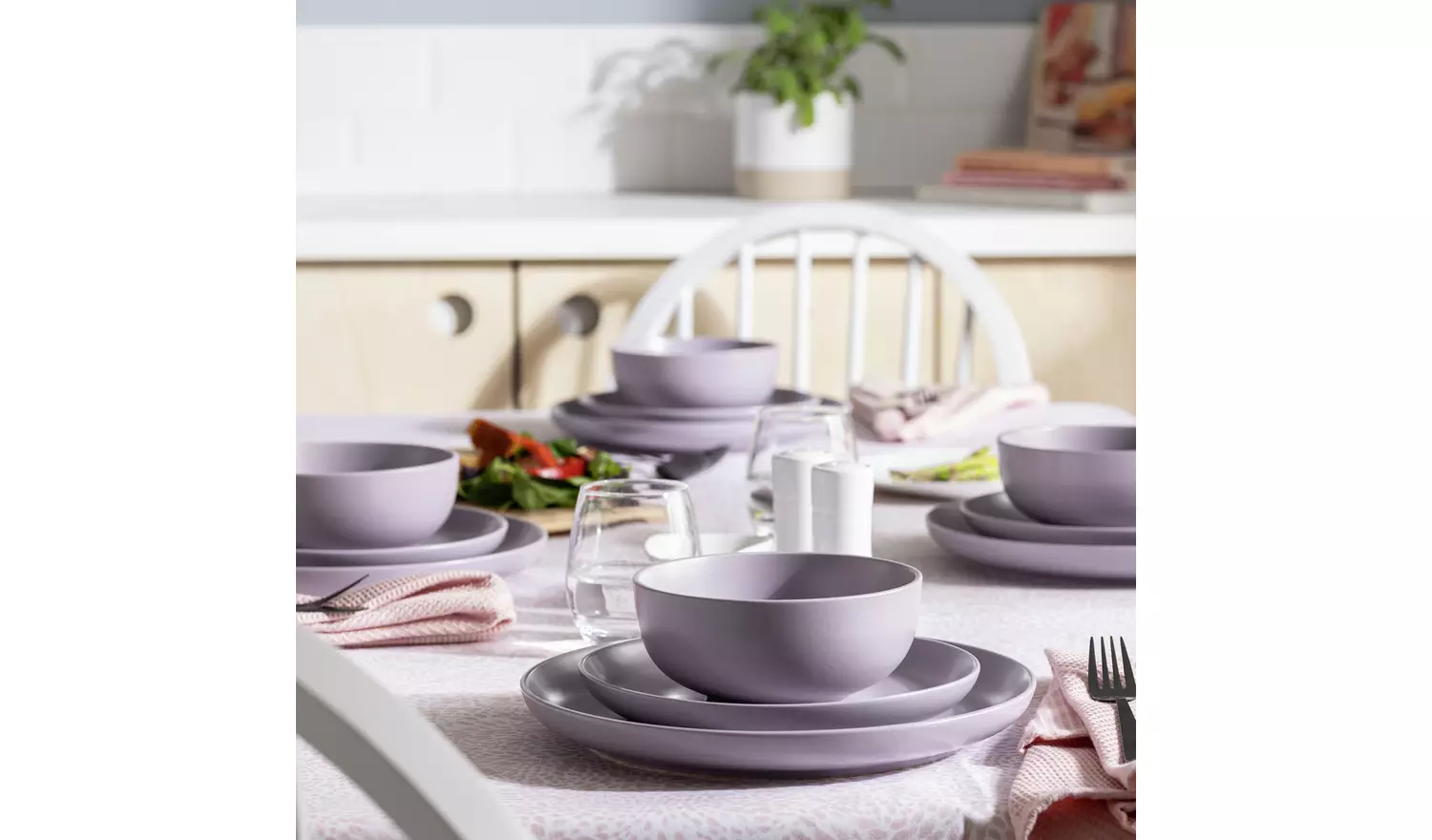 Habitat Matte Glaze 12 Piece Stoneware Dinner Set - Lilac