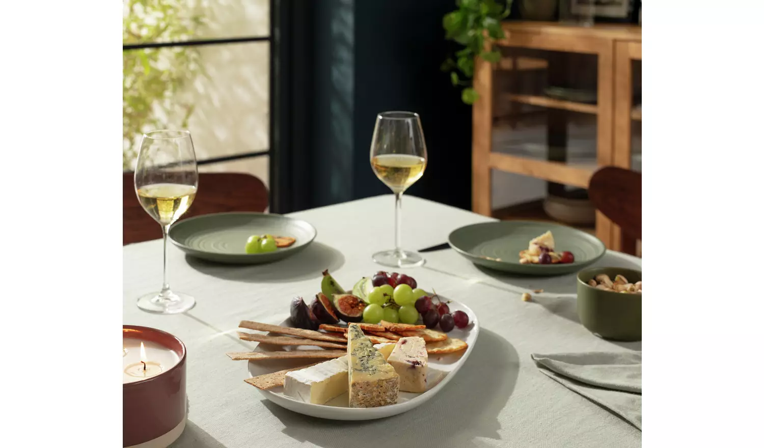 Habitat Riko Oval Porcelain Serving Platter - White