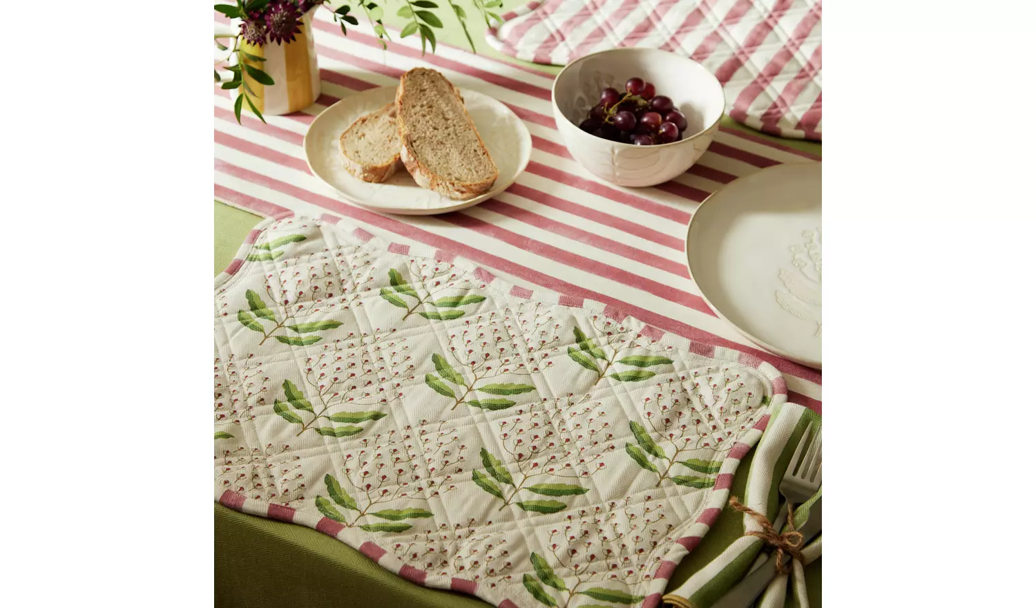 Habitat x Sanderson & National Trust Bellis Placemats 2pk