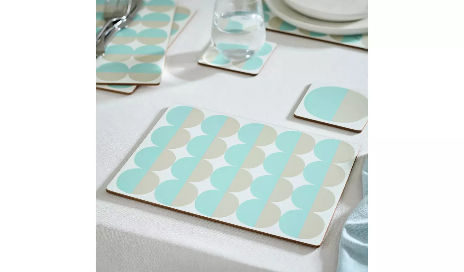 Habitat Set of 4 Geo Circles Placemats and Coasters