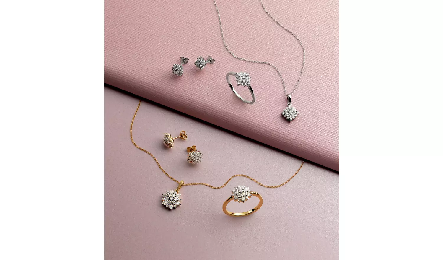 Revere 9ct White Gold 0.25ct Diamond Cluster Ring - N