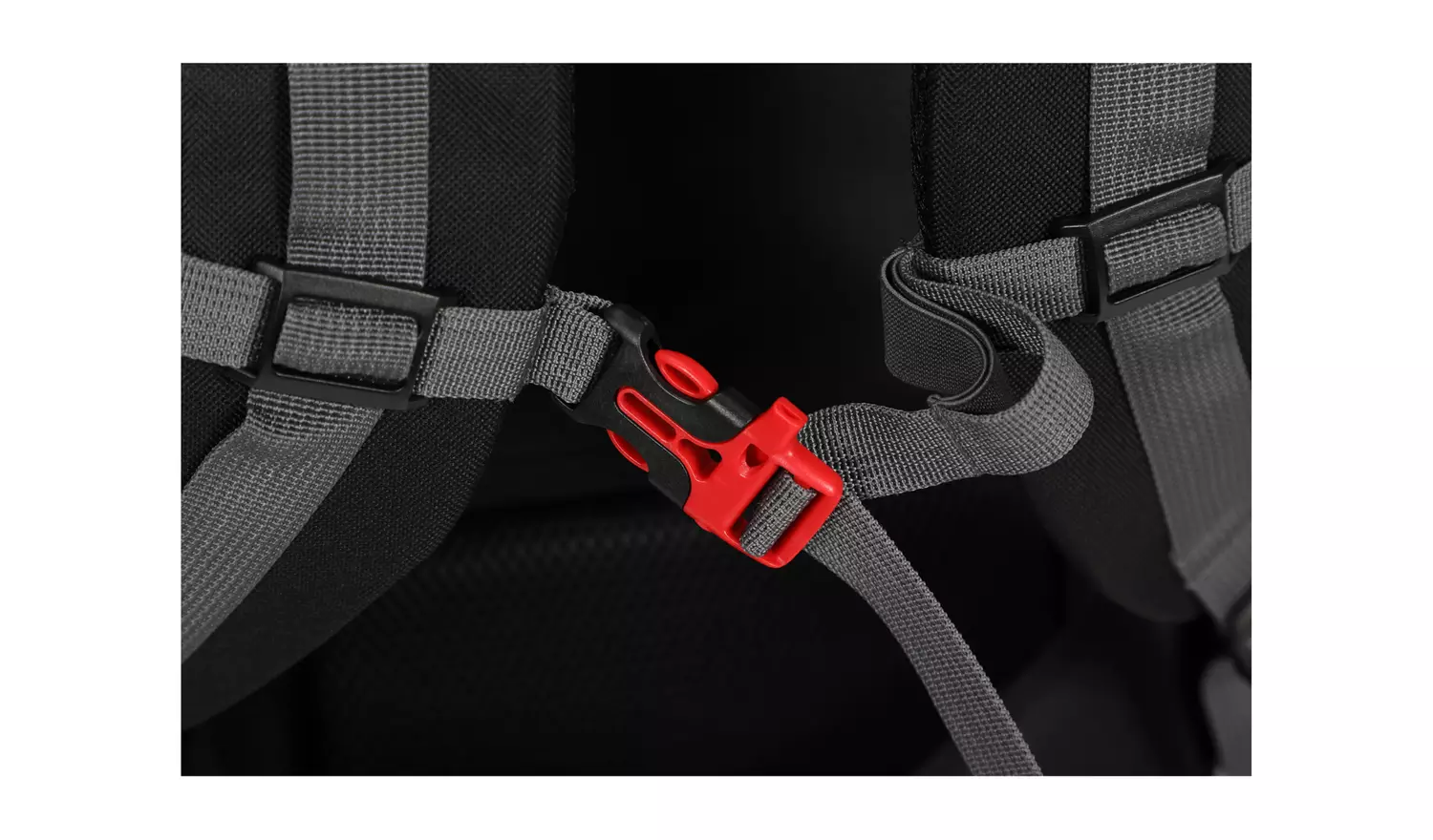 Pro Action Summit 65L Backpack - Black