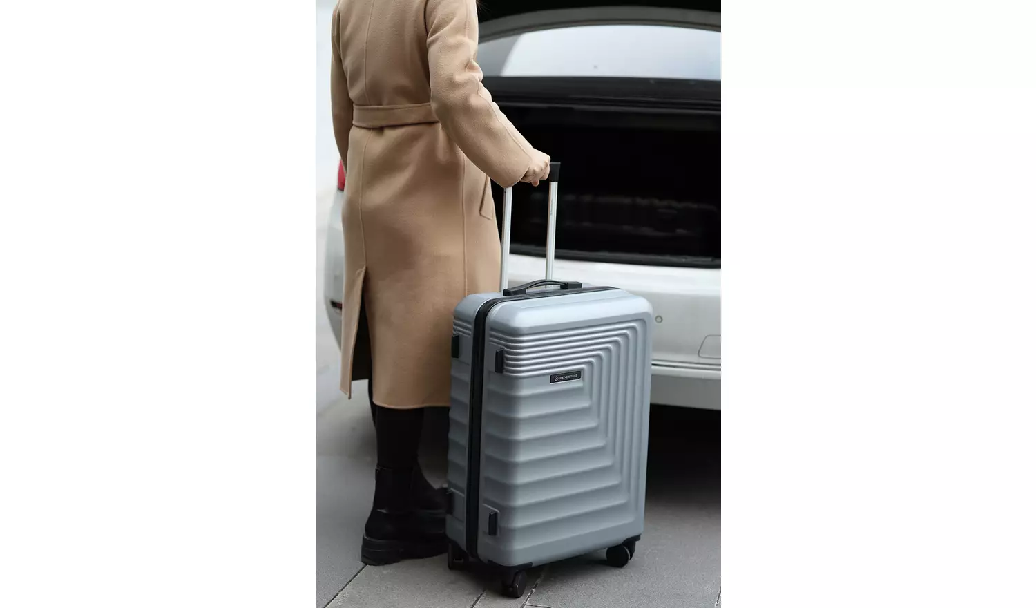 Featherstone 8 Wheel Hard Suitcase - Cabin, Silver