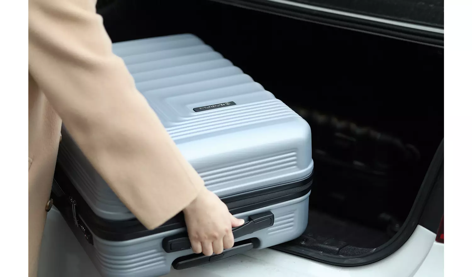 Featherstone 8 Wheel Hard Suitcase - Cabin, Silver